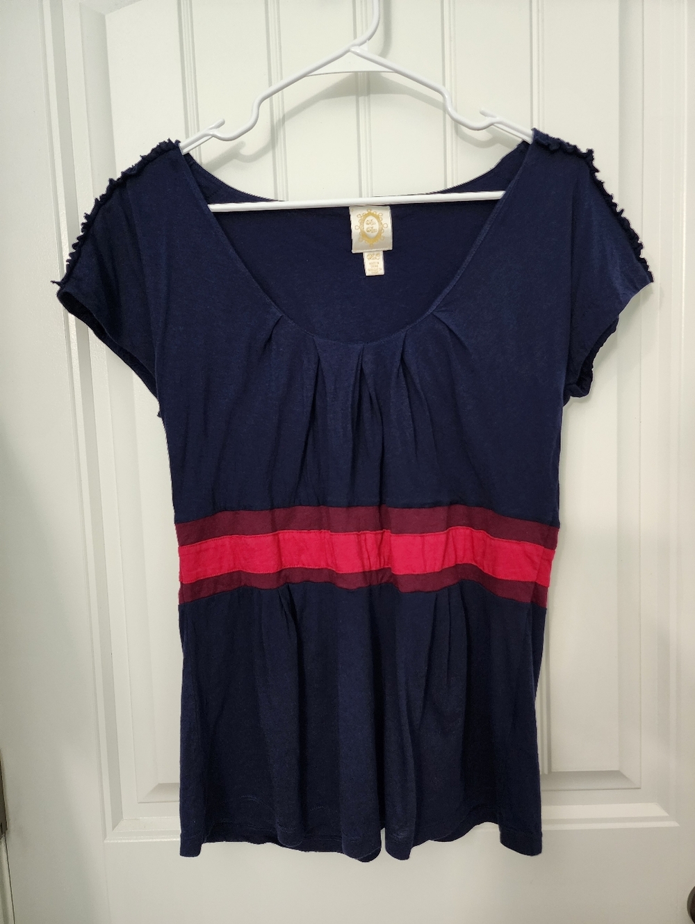 Rio Rio Women’s Navy Scoop Neck Top with Stripe, Size XL